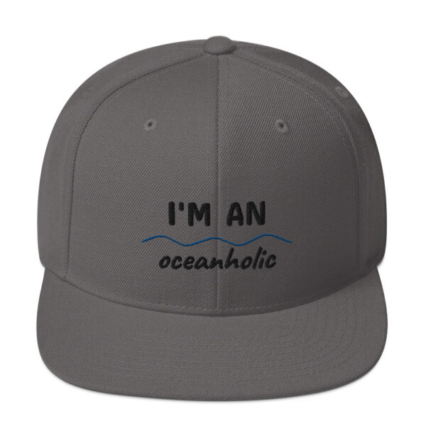 Snapback-Cap “I’m an oceanholic”